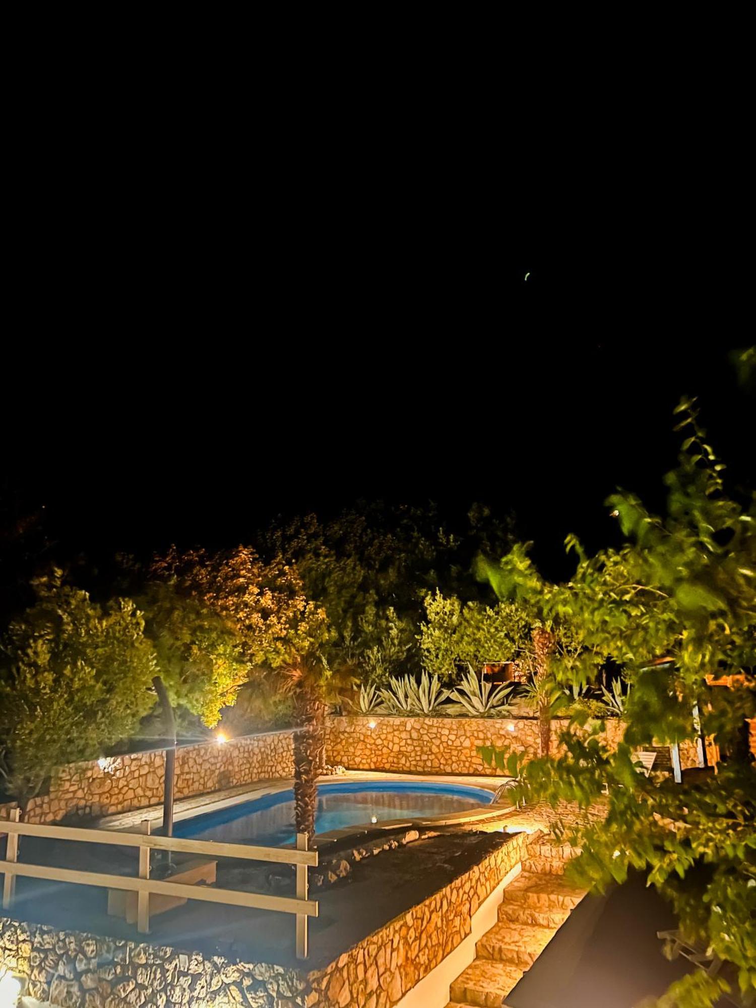 Apartments Villa Klaudia - Adults Only 크리크베니카 외부 사진